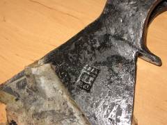 835b92c4383a93f7eb5b2c144d2cd549 клеймо на топоре буква т что означает