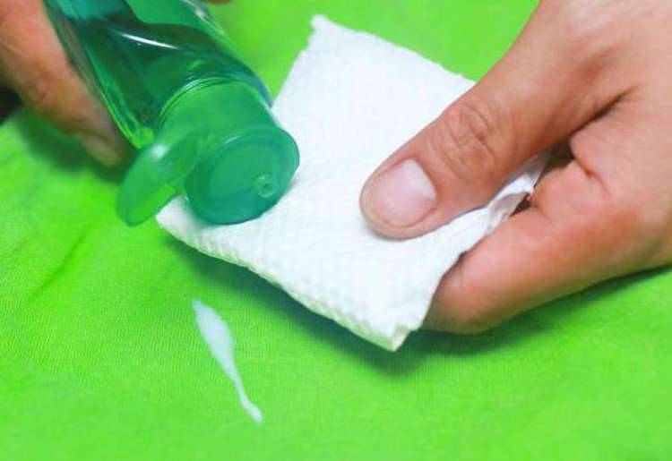 Как удалить силиконовый герметик с ванны: способы очистки