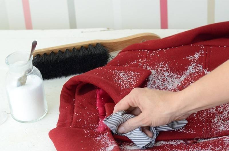 Как часто нужно стирать подушки и как это правильно делать?