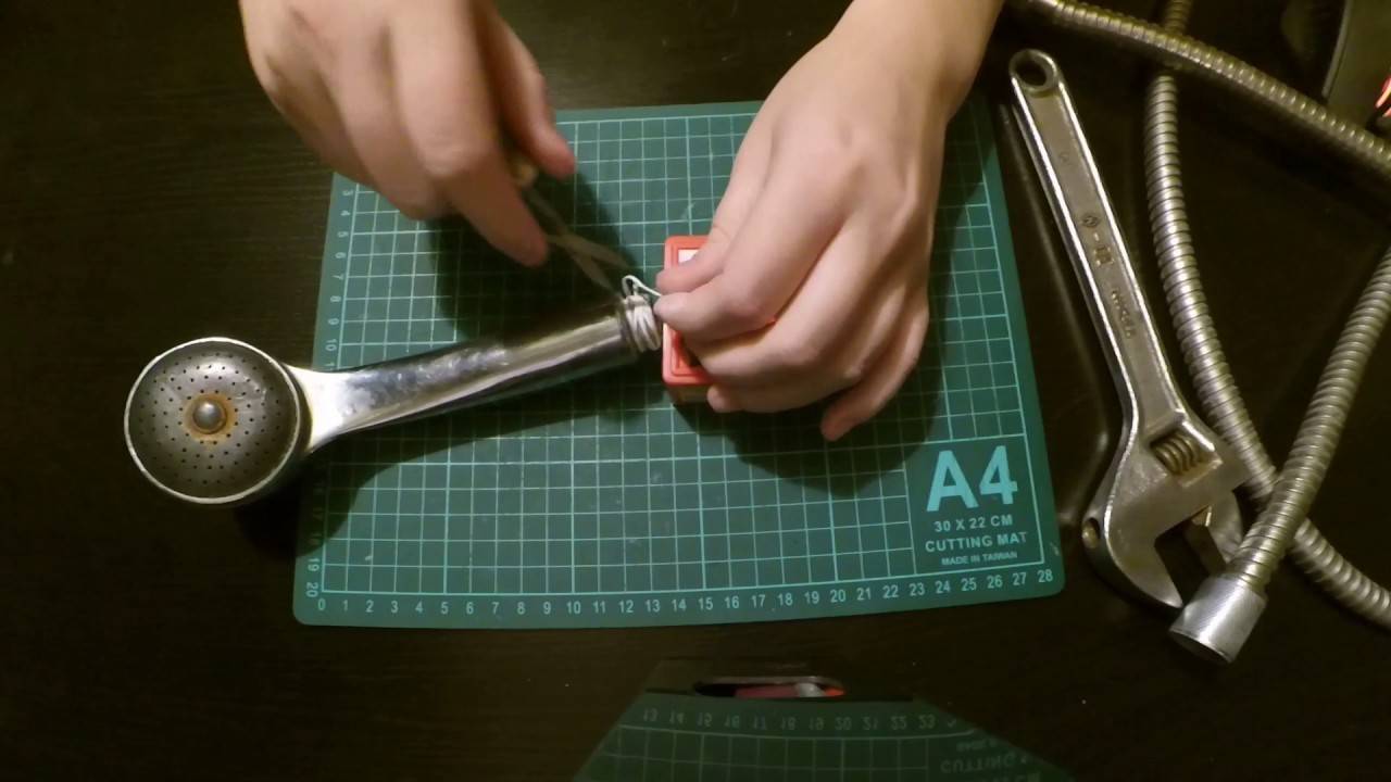 ca75e70bb7214fc9c2e4a248a9329f71 Как открыть душевую лейку с переключателем