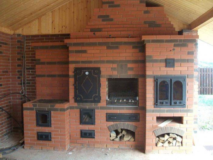 8 правил организации зоны для барбекю