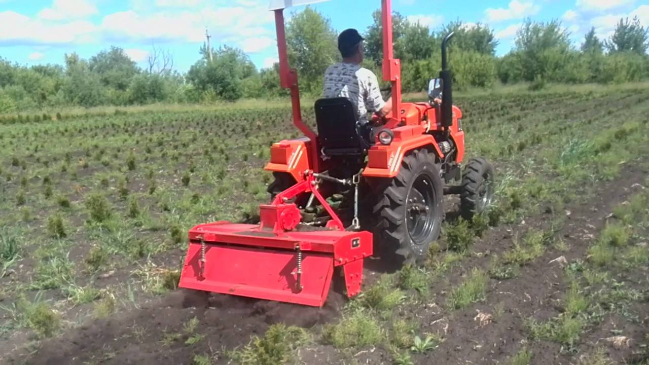 Трактор с фрезой картинки