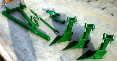 dad00c521c63d255f244b3e26896cf81 Как отрегулировать плуг на минитрактор двухкорпусный