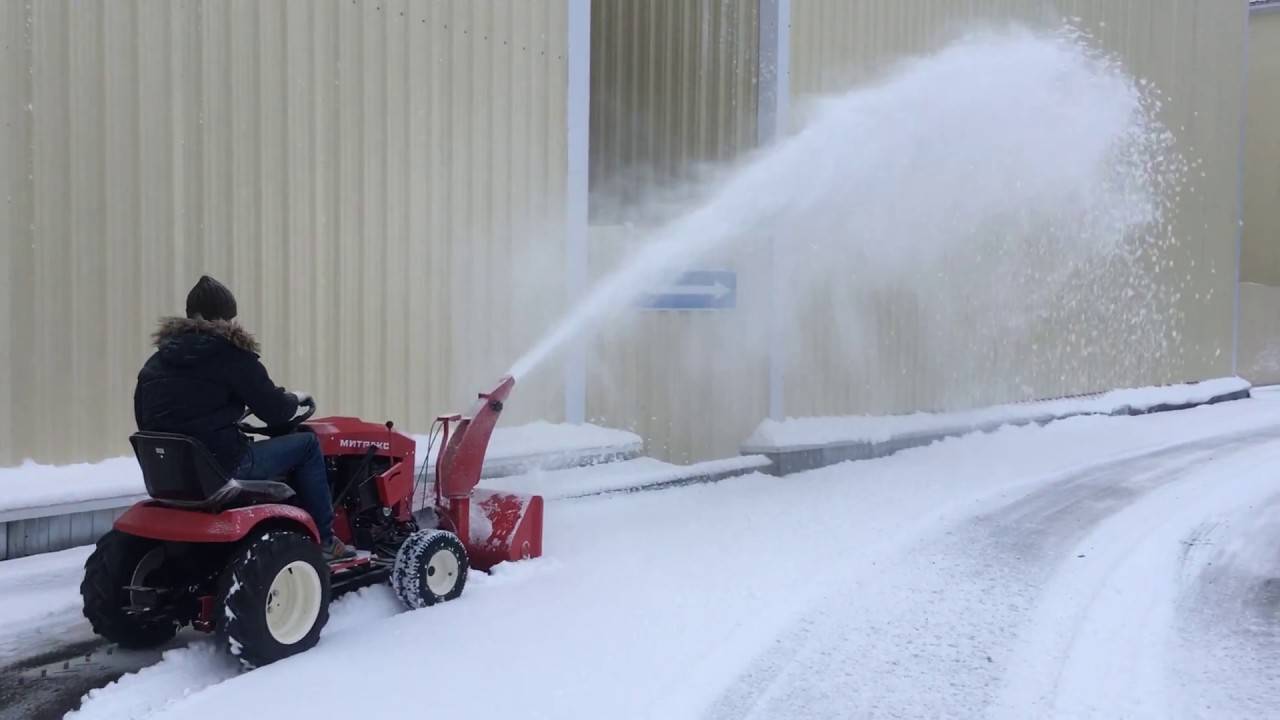 Навесное оборудование для уборки снега трактором