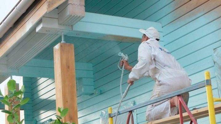 Как выбрать лучшую фасадную краску по дереву для наружных работ особенности покраски деревянного фасада