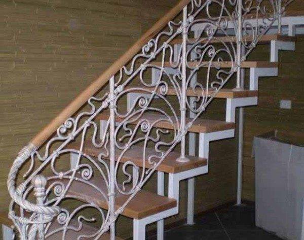 Конструкция лестницы – общее и частное